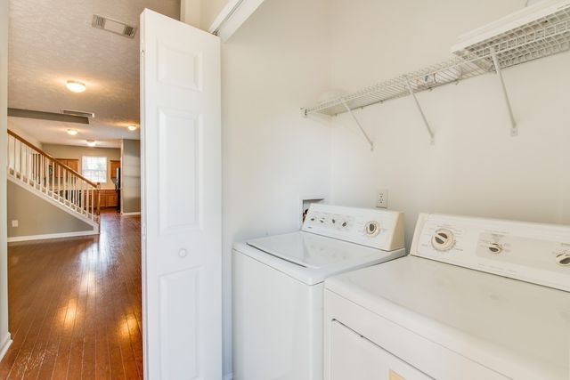 1051 Ashmore Dr, Nashville, TN 37211