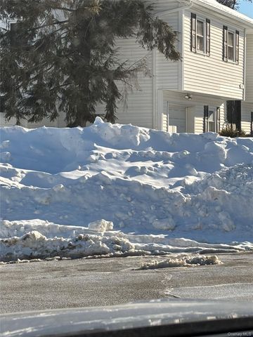 95 Skinner Road, Wurtsboro, NY 12790