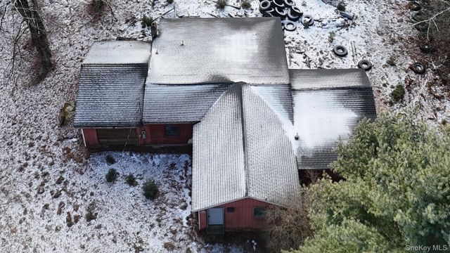 95 Skinner Road, Wurtsboro, NY 12790