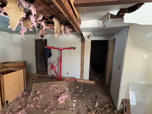 95 Skinner Road, Wurtsboro, NY 12790