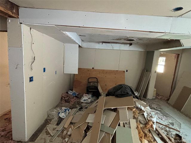 95 Skinner Road, Wurtsboro, NY 12790