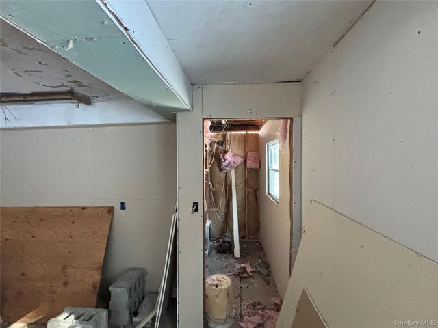 95 Skinner Road, Wurtsboro, NY 12790