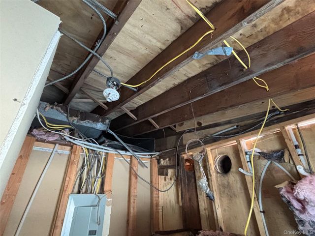 95 Skinner Road, Wurtsboro, NY 12790