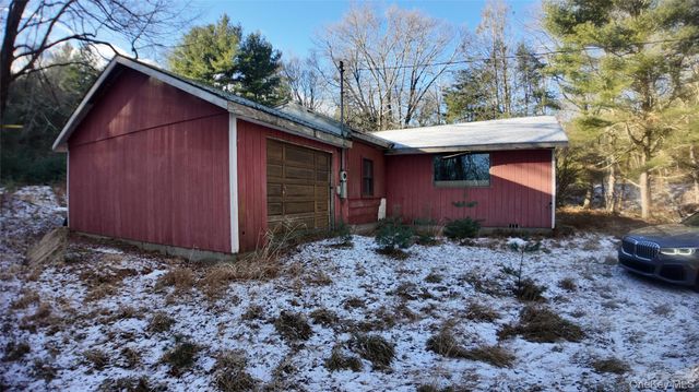 95 Skinner Road, Wurtsboro, NY 12790