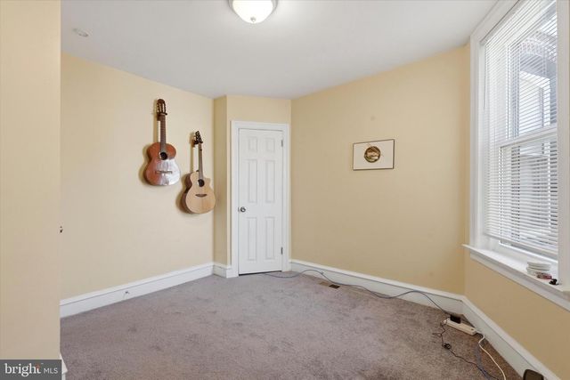 443 FERN ST, Philadelphia, PA 19120