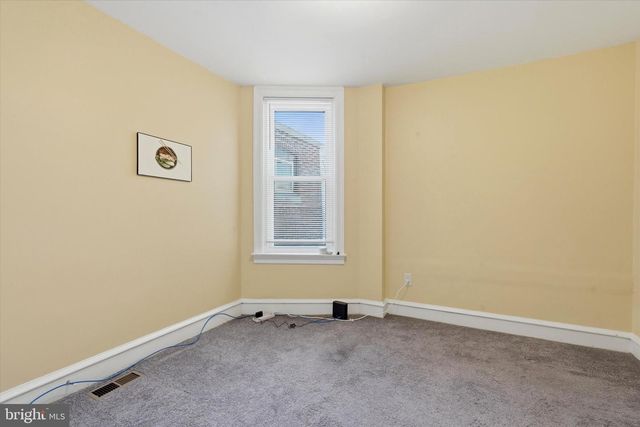 443 FERN ST, Philadelphia, PA 19120