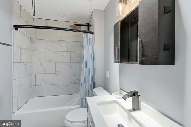 443 FERN ST, Philadelphia, PA 19120