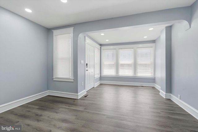 443 FERN ST, Philadelphia, PA 19120