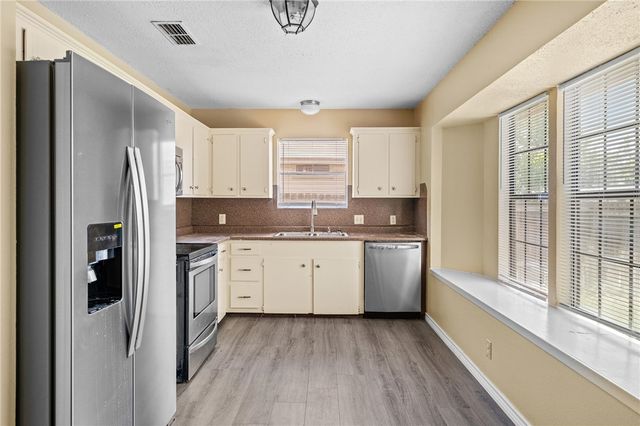 113 Pelican, Aransas Pass, TX 78336