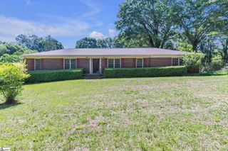 206 Green Forest Drive, Anderson, SC 29625
