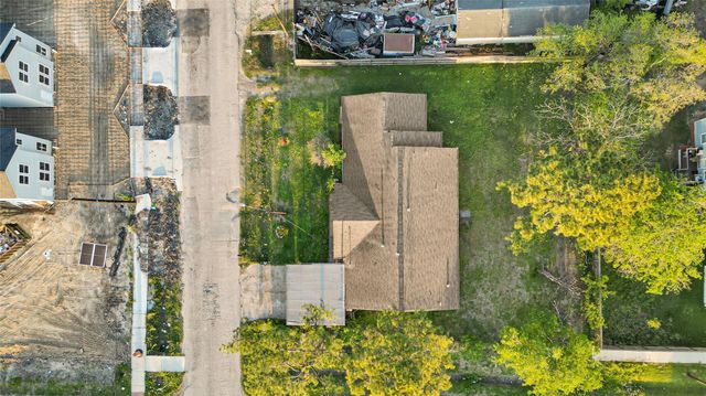 7954 Booker St, Houston, TX 77028