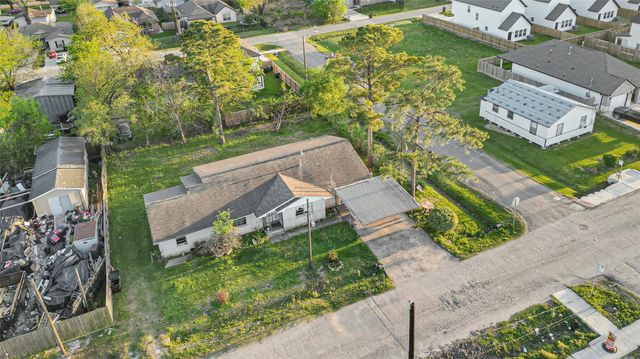 7954 Booker St, Houston, TX 77028