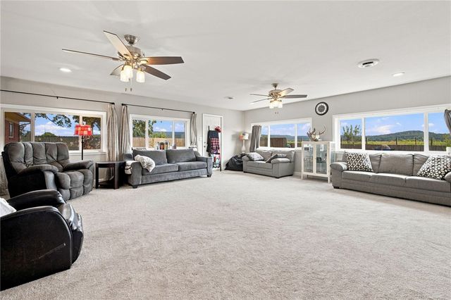 611 Butler Road, Prairie Grove, AR 72753