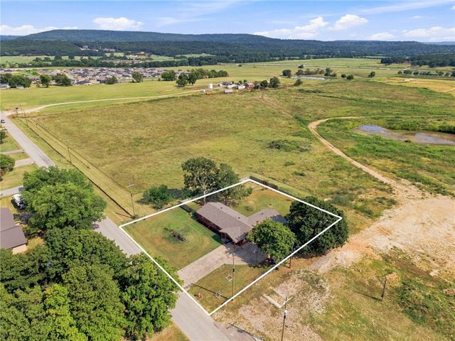 611 Butler Road, Prairie Grove, AR 72753