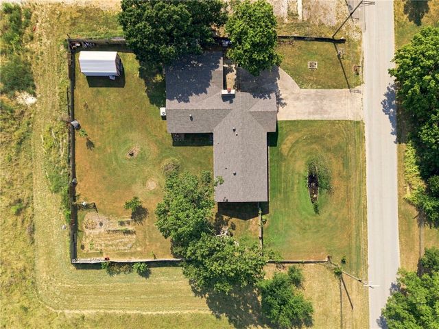 611 Butler Road, Prairie Grove, AR 72753