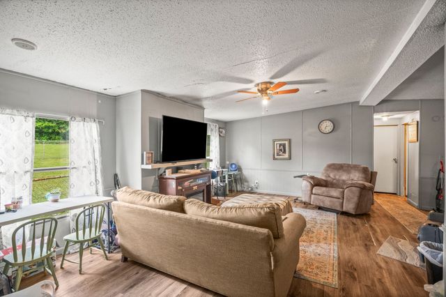1189 Leo Baker Rd, Ashland City, TN 37015