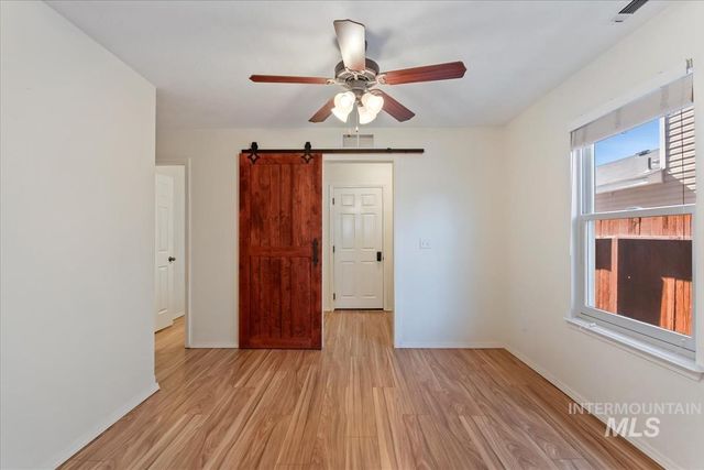 9690 W Weir Hollis Dr, Boise, ID 83709