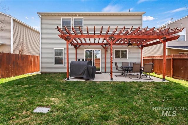 9690 W Weir Hollis Dr, Boise, ID 83709