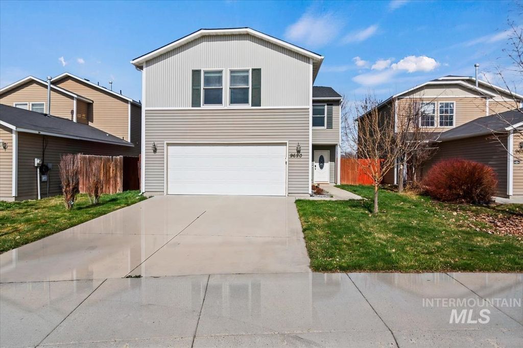 9690 W Weir Hollis Dr, Boise, ID 83709