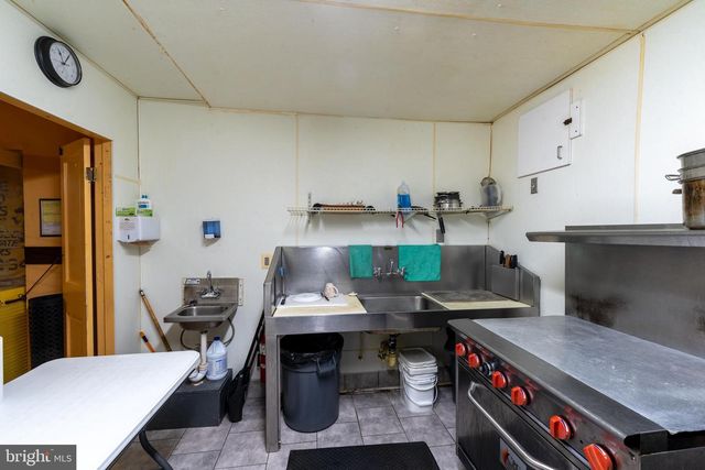 2200 JEFFERSON ST, Baltimore, MD 21205