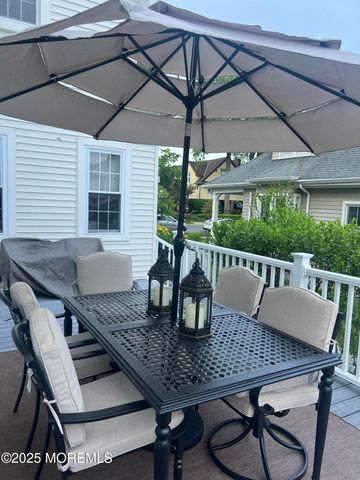 327 Woodland Avenue, Avon-by-the-sea, NJ 07717