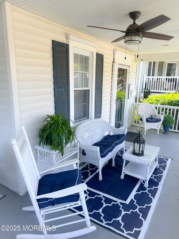 327 Woodland Avenue, Avon-by-the-sea, NJ 07717