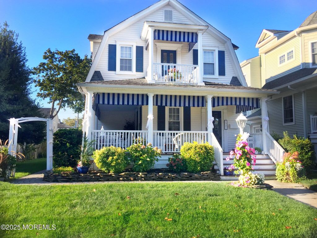 327 Woodland Avenue, Avon-by-the-sea, NJ 07717