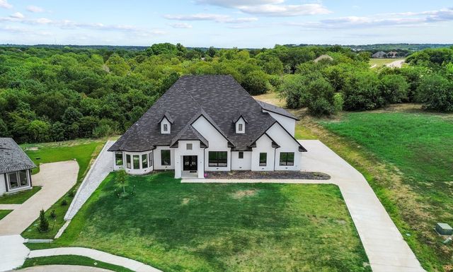 1107 Lily Court, Grand Prairie, TX 75104