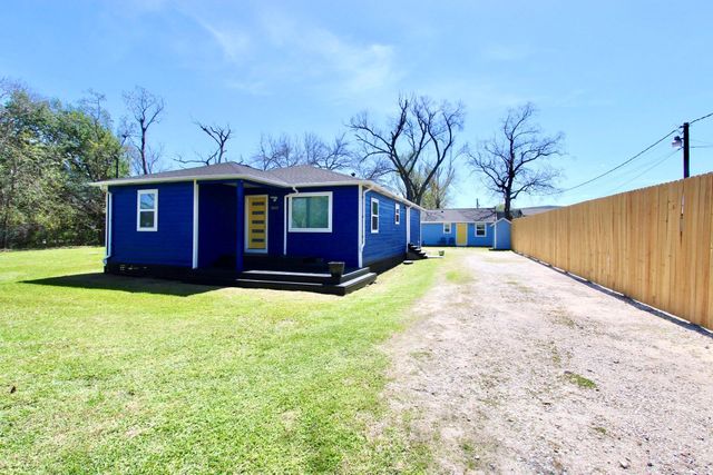 2022 Ladin Drive, Houston, TX 77039