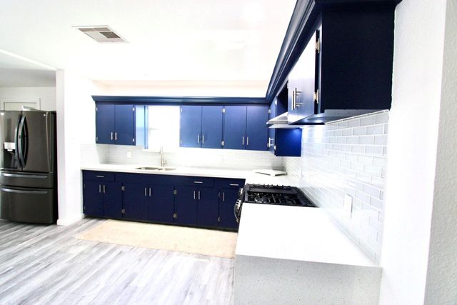 2022 Ladin Drive, Houston, TX 77039