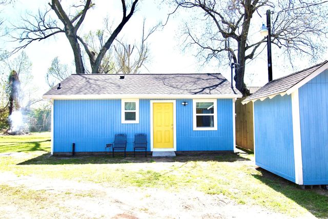 2022 Ladin Drive, Houston, TX 77039