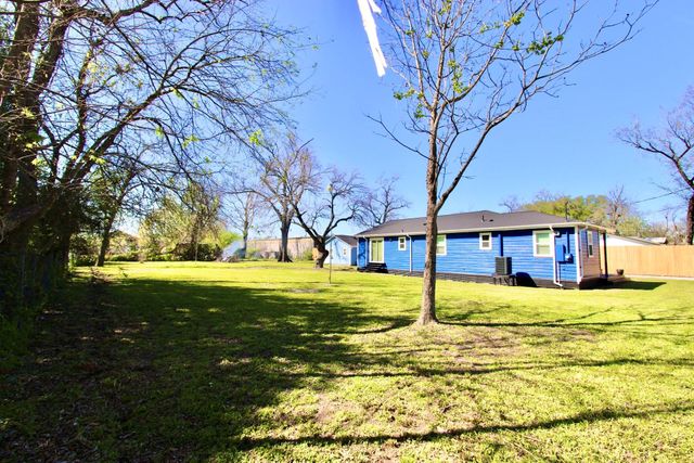 2022 Ladin Drive, Houston, TX 77039