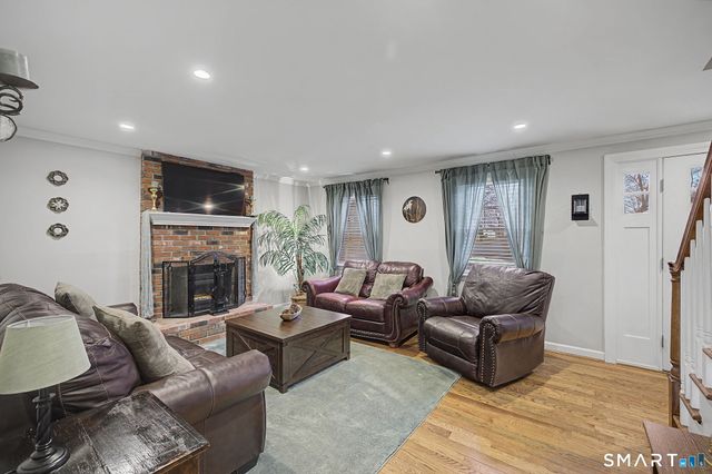 33 Lufkin Lane, Bristol, CT 06010