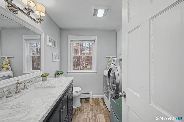 33 Lufkin Lane, Bristol, CT 06010