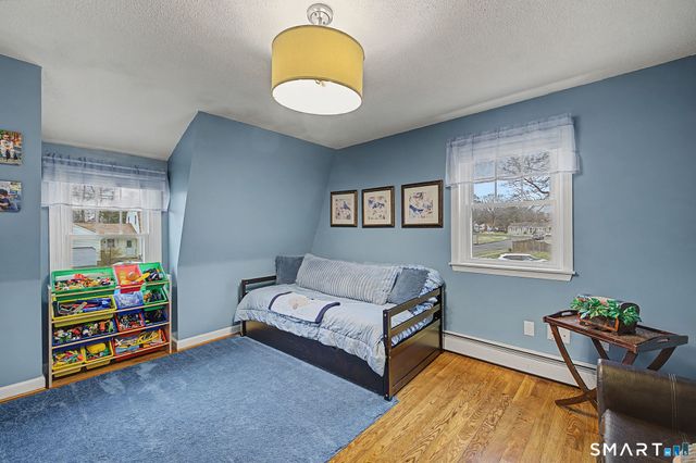 33 Lufkin Lane, Bristol, CT 06010