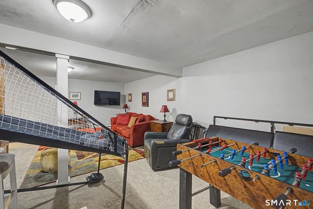 33 Lufkin Lane, Bristol, CT 06010