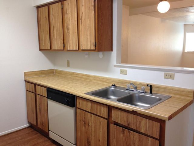 1102 Welsh Avenue C, College Station, TX 77840