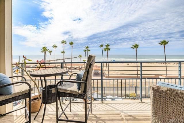 1202 PACIFIC Street 402A, Oceanside, CA 92054