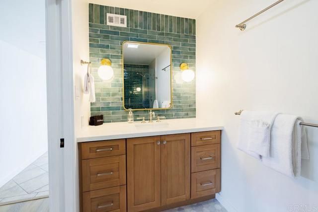 1202 PACIFIC Street 402A, Oceanside, CA 92054