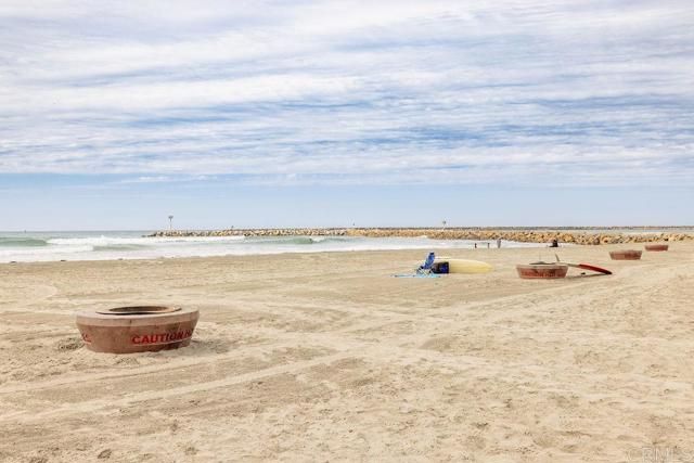 1202 PACIFIC Street 402A, Oceanside, CA 92054