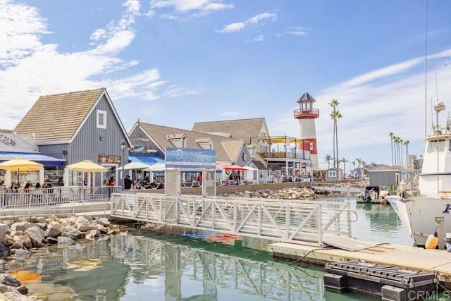 1202 PACIFIC Street 402A, Oceanside, CA 92054