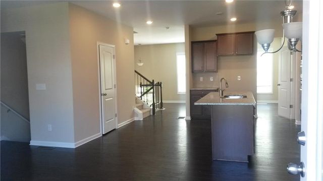 828 Ivy Vine Way, Milton, GA 30004