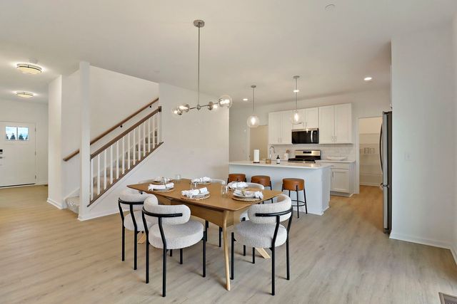 2822 Jackson Drive, Arlington Heights, IL 60004