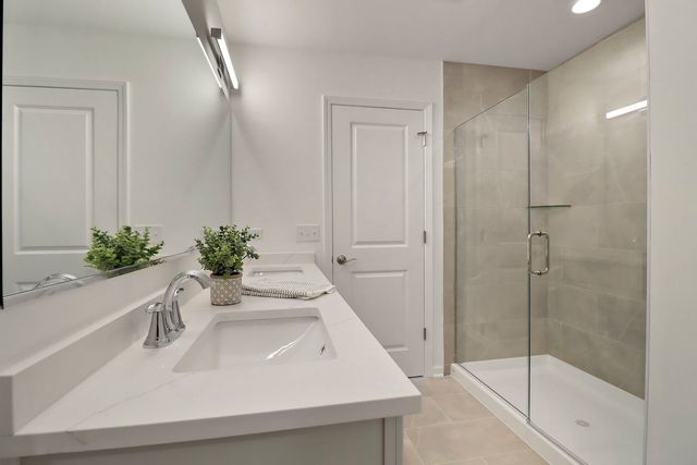 2822 Jackson Drive, Arlington Heights, IL 60004