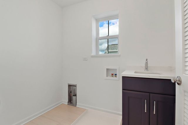 2822 Jackson Drive, Arlington Heights, IL 60004