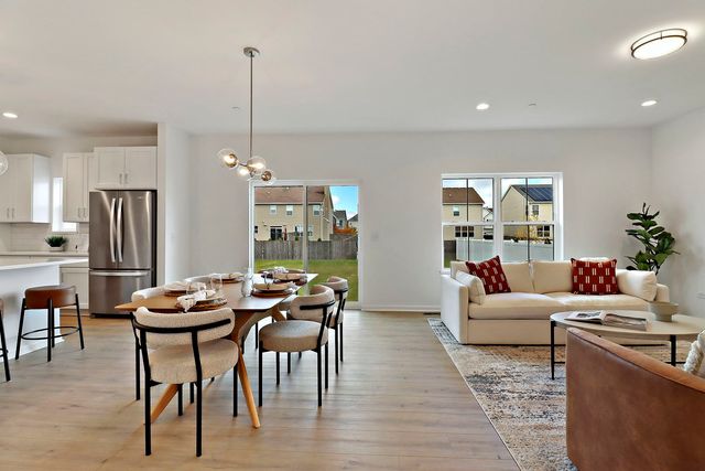 2822 Jackson Drive, Arlington Heights, IL 60004