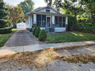 1808 N 7TH Street, Springfield, IL 62702