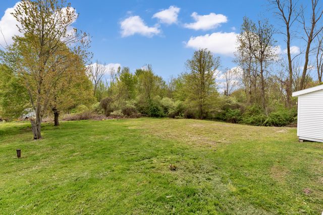 5684 142nd Avenue, Holland, MI 49423