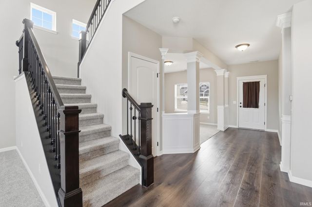 377 Carrara Cove, Fort Wayne, IN 46845