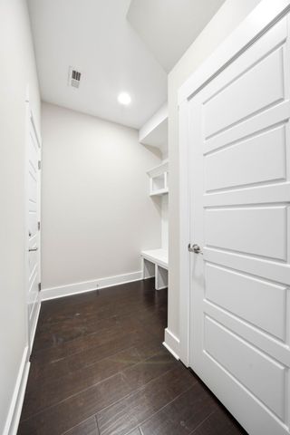 1210 Piper Glen Rd, Smyrna, TN 37167